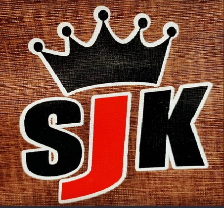 Golden Stack Web Solutions Logo